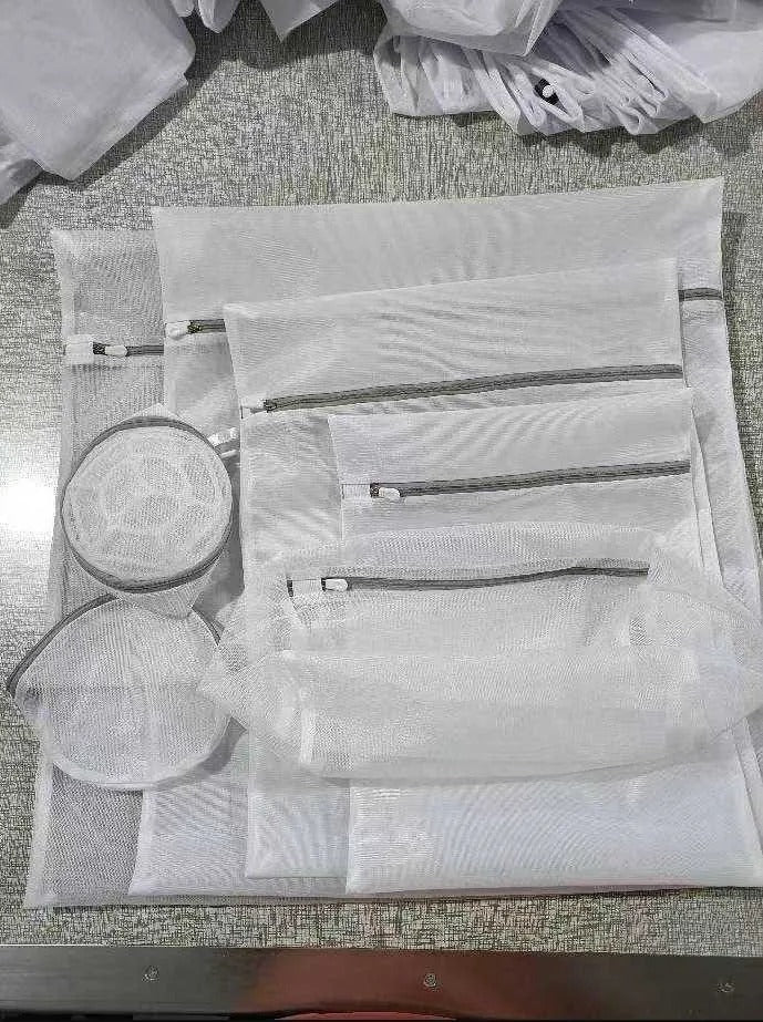 Juego de 7 Bolsas para lavar ropa